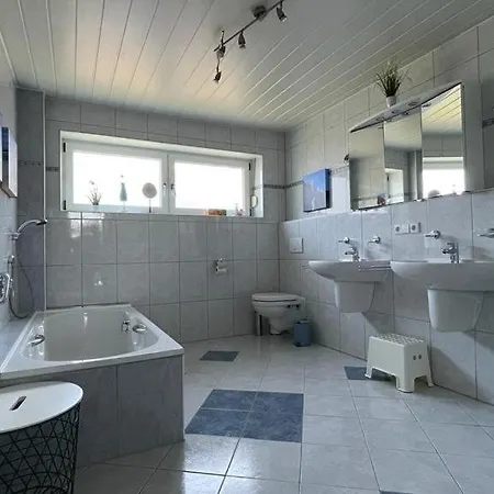 Wunderschoen In Baden *